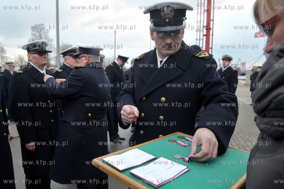 Port Wojenny w Gdyni Oksywie.Uroczystosc przekazania...