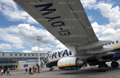 Gdansk lotnisko Rebiechowo. Inauguracja krajowych polaczen...