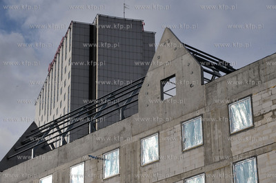 Budowa hotelu Ibis w Gdansku pomiedzy ul. Lagiewniki,...
