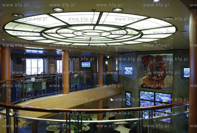 Gdynia. Wycieczkowiec Grand Mistral w gdynskim porcie....