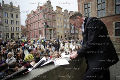 Gdansk. Ul. Dlugi Targ. Happening Pierwszy Zjazd Hamletów...