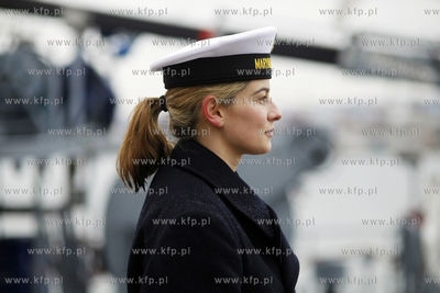 Port Wojenny w Gdyni Oksywiu. Dni Otwarte Koszar -...