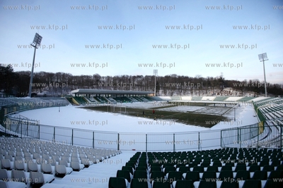 Stadion pilkarski przy ul.Traugutta w Gdansku.
21.01.2014
fot....