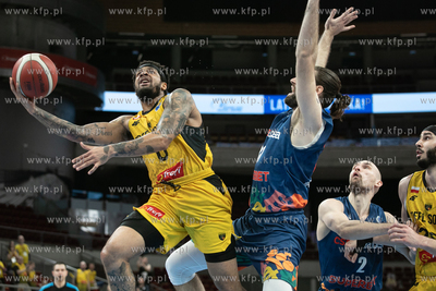 Argo Arena. FIBA Europe Cup. Trefl Sopot - CSM CSU...