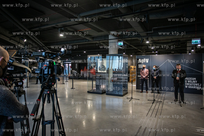 Muzeum II Wojny Światowej. Briefing prasowy połączony...