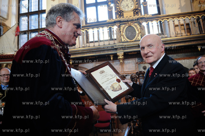 Gdansk. Dwor Artusa. Uroczysta Sesja Rady Miasta. Nadanie...