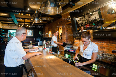 Gdansk. Restauracja Kubicki, ktora po ponad dwu letniej...