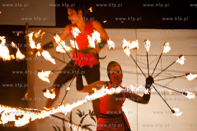 Gdynia. Muszla koncertowa przy placu Grunwaldzkim....