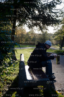 Gdansk. Sloneczne jesienne popoludnie w Parku Orunskim.
17.10.2012
fot....