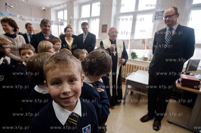 Gdansk. Oliwa. Uroczyste otwarcie wyremontowanej placowki...