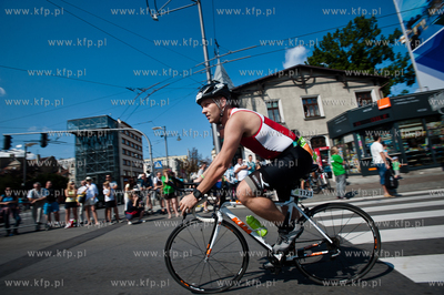 Zawody Herbalife Triathlon Gdynia 2013.
11.08.2013
fot....