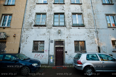 Gdansk. Odremontowane, nowo pomalowane kamieniczki...