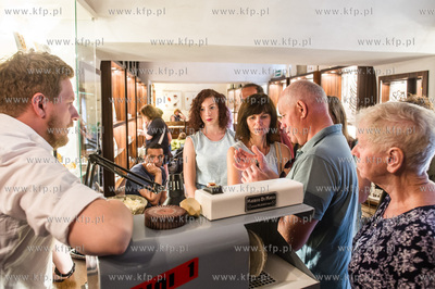 Gdansk. 10 lecie Muzeum Bursztynu i Swiatowej Rady...