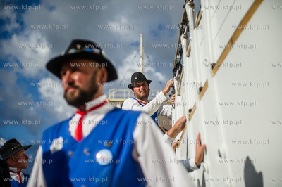 Gdańsk. Przywitanie członków Bractwa Flisackiego...