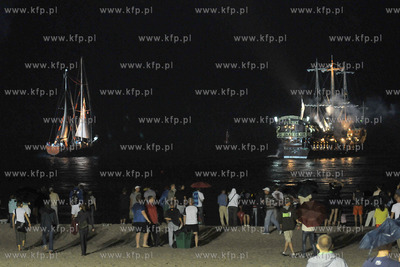 Plaza z Gdyni Srodmiesciu. Towarzyszace imprezie Beach...