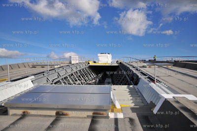 Konferencja prasowa poswiecona dobiegajacemu konca...