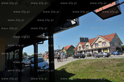 Sklepy i pawilony handlowo uslugowe na ul. Gdynskiej...