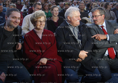 Stocznia Gdanska. Mlode Miasto. Festiwal Solidarnosci....