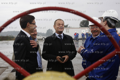 Premier Donald Tusk odwiedził w Lubocinie (powiat...