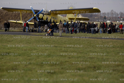 Pruszcz Gdanski. Festyn wojskowy z okazji 44 - lecia...