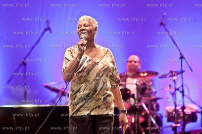 Ladies Jazz Festival. Koncert Dionne Warwick w Hali...