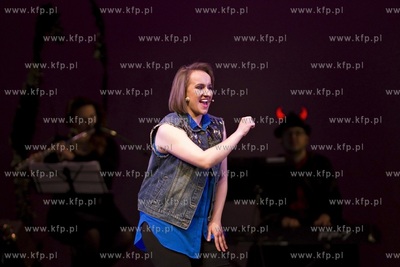 Teatr Miniatura w Gdańsku.  Koncert noworoczny Peron,...