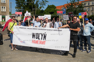 Targ Rybny w Gdańsku Protest aktywistów z Fundacji...