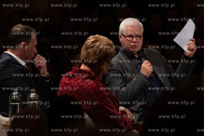 Debata Rozmowy  na szczycie. O gospodarce z widokiem...