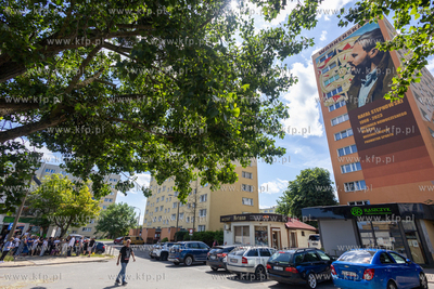 Gdańsk, ul. Warneńska 4. Mural upamiętniający Rafała...
