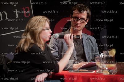 Gdynia. Teatr Miejski im Witolda Gombrowicza. Jesienne...