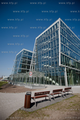 Gdynia. Uroczyste otwarcie nowych obiektow
Pomorskiego...