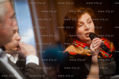 Gdansk. Ratusz Staromiejski. Debata publiczna pt. Co...