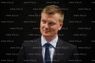 Hala Ergo Arena. Uroczystosc podpisania umowy pozyczki...