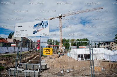 Gdynia. Uroczystosc podpisania aktu erekcyjnego i wmurowanie...