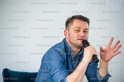 Gdansk. Galeria O Tu. Wernisaz wystawy zdjec pt. Sybera...