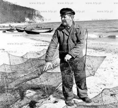 Rybak z Gdyni Orlowa. 17.04.1974 4kwiecien74_z.kosycarz_p38...