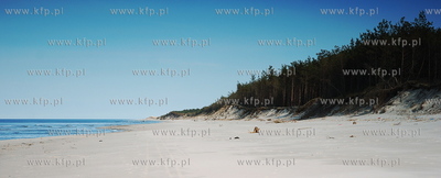 Miejscowosc Ulinia w gminie Wicko. Nz. Plaza 30.03.2008...