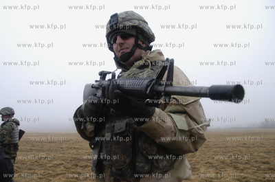 Cwiczenia 150 amerykańskich zolnierzy z niemieckiej...