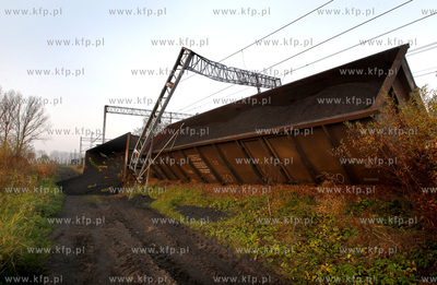 Szczecin / Dalaszewo. Wykolejenie się pociągu towarowego...