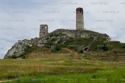 Zamek Krolewski Olsztyn kolo Czestochowy. Zbudowany...