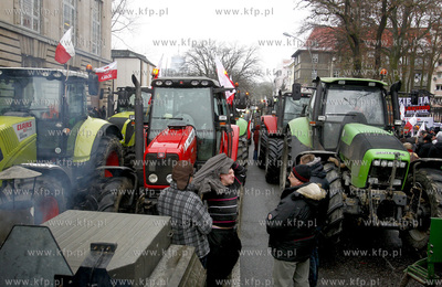 Protest rolnikow i zwiazkowcow Solidarnosci z zachodniopomorskiego...