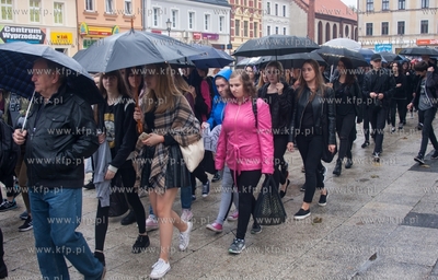Starogard Gdański. Ogólnopolski czarny protest kobiet....