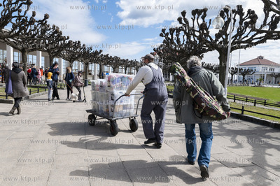 Sopot. Stoiska sprzedażowe przy molo.24.04.2021...
