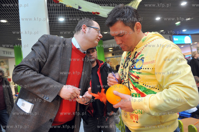 Akcja Dobroczynna Wielkanoc z Pompa w Galerii Handlowej...