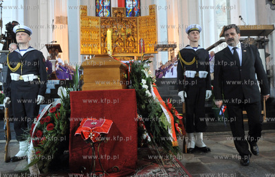 Bazylika Mariacka w Gdansku. Uroczystosci pogrzebowe...