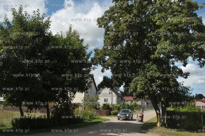 Wies Sulmin na Kaszubach w gmienie Zukowo. 24.08.2013...