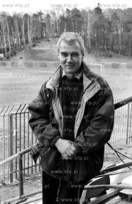 Trener Arki Gdynia Andrzej Stachura. 6.12.1993  1grudzien93_m.kosycarz_p9...