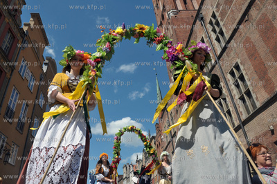 Gdansk. Swieto Miasta. Parada i inscenizacja  na ul....