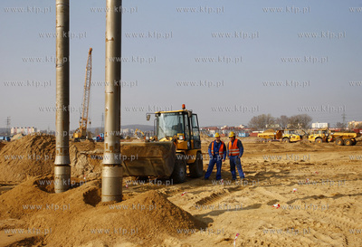 Gdansk Letnica. Budowa stadionu pilkarskiego.
15.04.2009
fot....