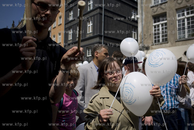 Parada ul. Długą i Długi Targ w Gdańsku kończąca...